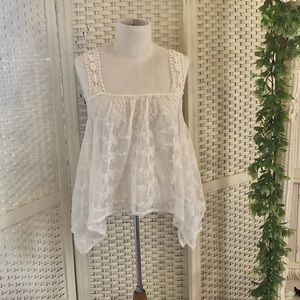 Paper Crane Cream Lace Tank Top
